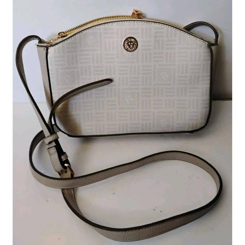Anne Klein Tile Lion Logo Crossbody Bag Dome Triple Compartment Purse Cream Tan
